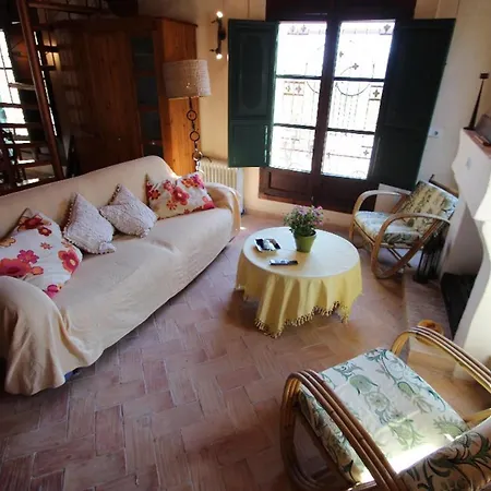 Holiday home Rocasol - Rustic For Nature Lovers In